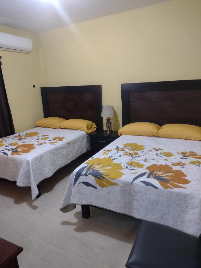 Hotel Prado'S Puerto San Carlos Dış mekan fotoğraf