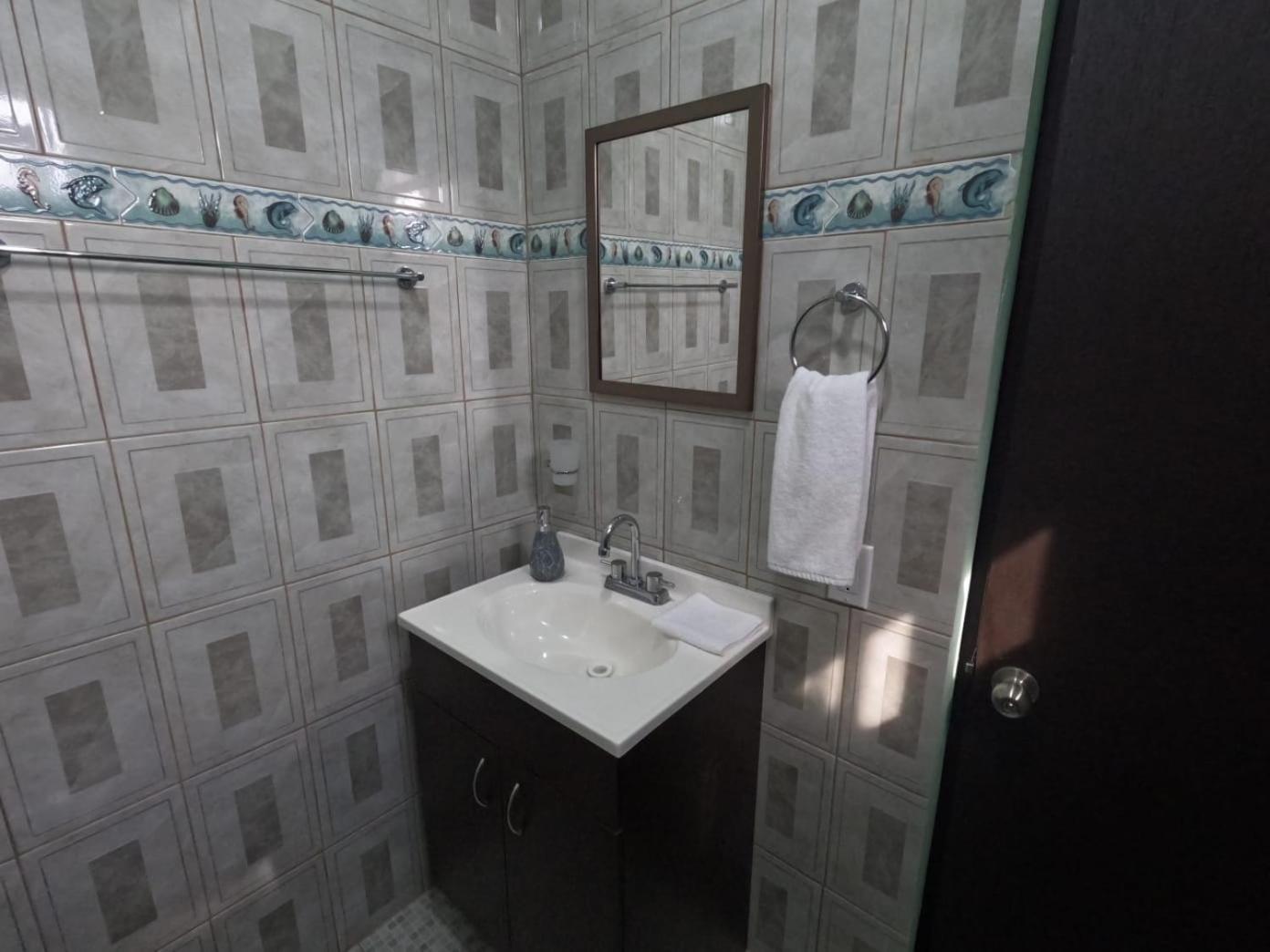 Hotel Prado'S Puerto San Carlos Dış mekan fotoğraf